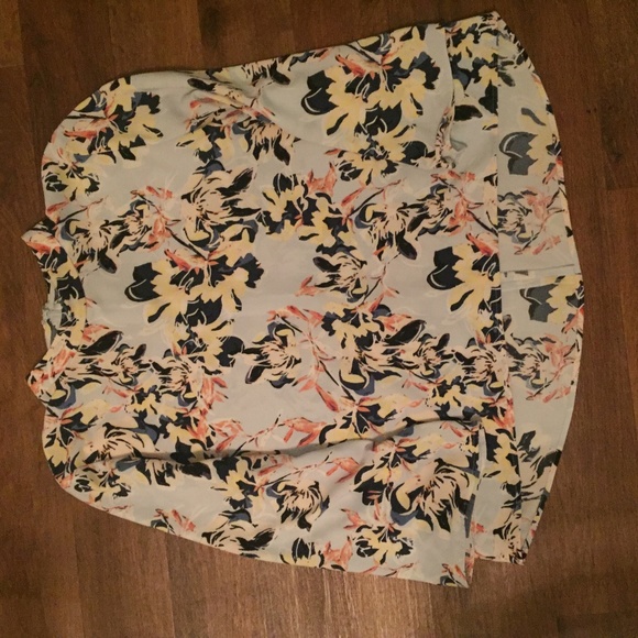 Halogen Hi-Low Blouse, Quarter Sleeve, Size XS - Picture 2 of 3